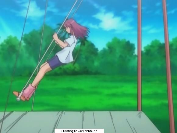 mie imi place de sora pentru ca nu se da batuta si pentru ca este o acrobata si simpatica si imi